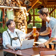 Bayerbach - Biergarten Gasthof zur Mühle